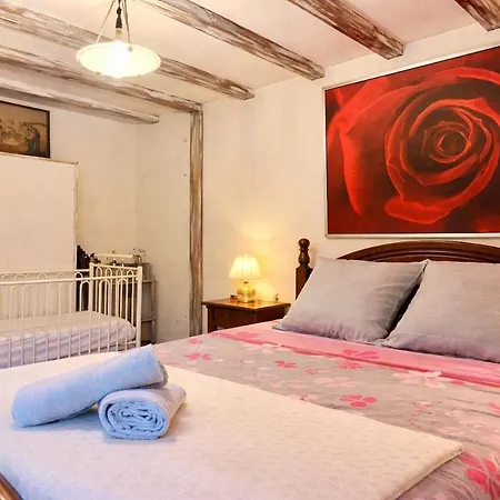 Apartmán Le Moulin - Atypique - Wifi & Piscine